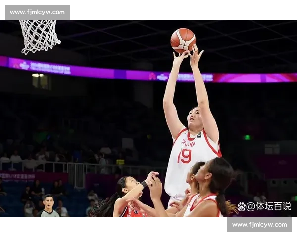 张子宇 2 米 26 身高成亚洲女篮 “禁飞区”!热身赛单场 5 次封盖震撼全场 张子宇 2 米 26 身高成亚洲女篮 “禁飞区”!热身赛单场 5 次封盖震撼全场