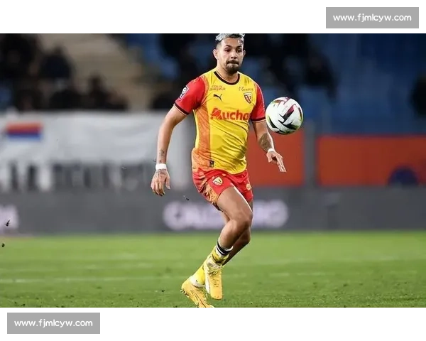 国米 2200 万欧 + 奖金锁定博尼，埃斯波西托或成交易添头